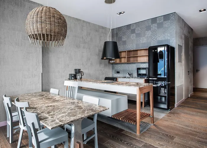 Senses Violett - Adults Only 4*